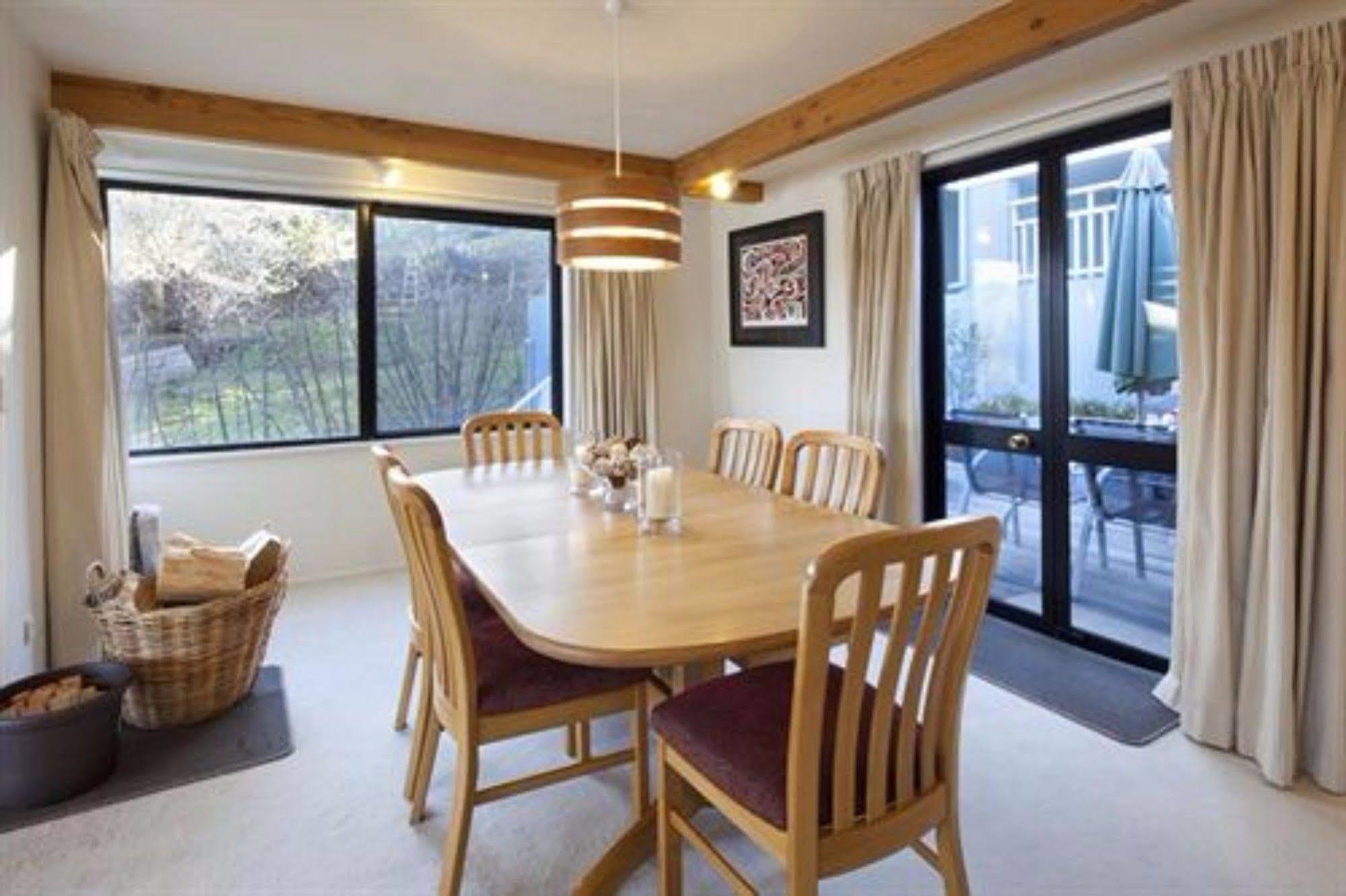 Apartments At Spinnaker Bay Queenstown Exterior foto